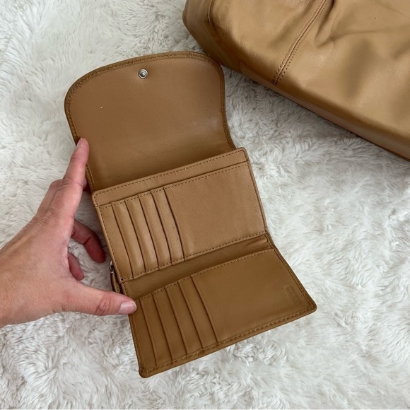 COACH Gallery Leather Tote Shoulder Bag + Wallet Camel Brown - Picture 11 of 16